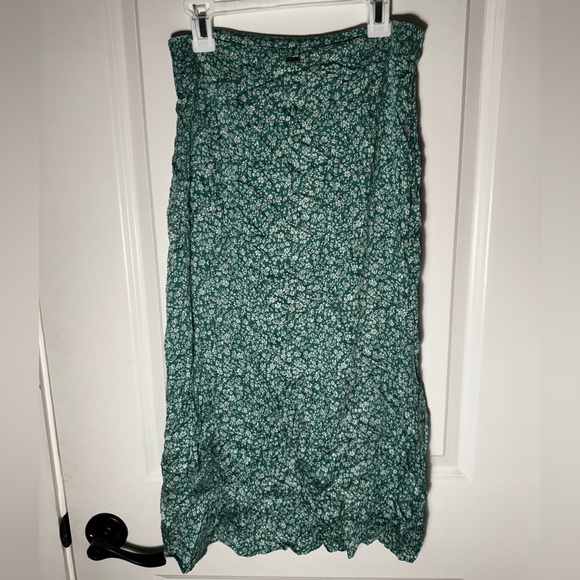 O’neill womens new with tag midi skirt with slit size small s - Picture 3 of 5